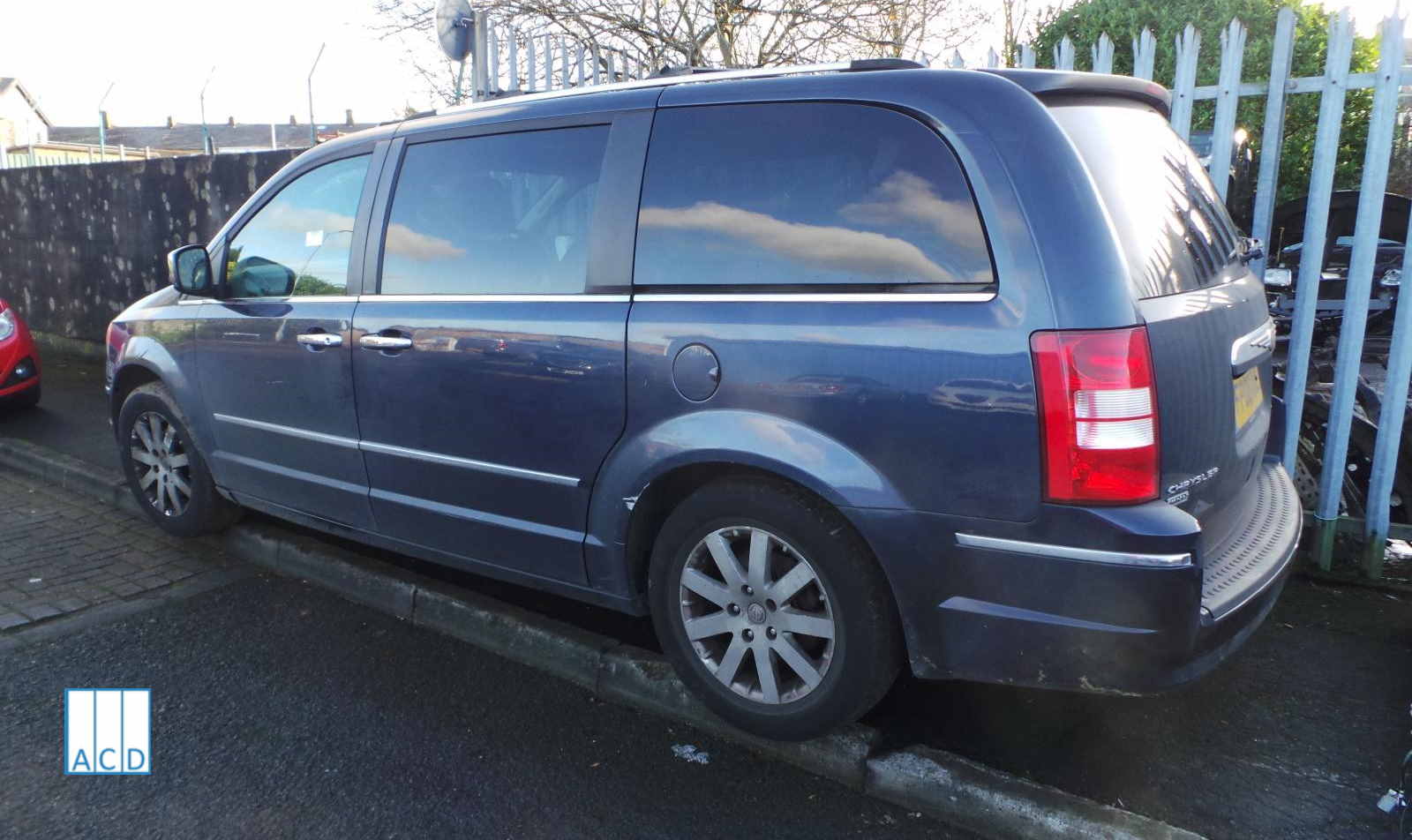 Chrysler Grand Voyager 2.8L Diesel 6 - Speed Automatic 2008 #3266 01