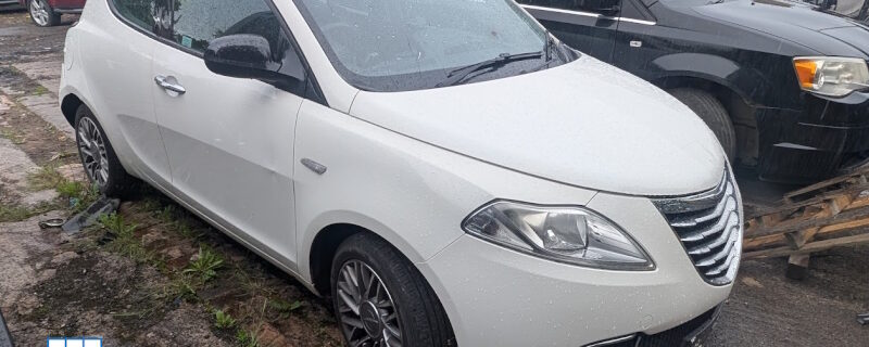 4637 Chrysler Ypsilon 2012 1.2L Petrol 5 Speed Manual used parts for sale